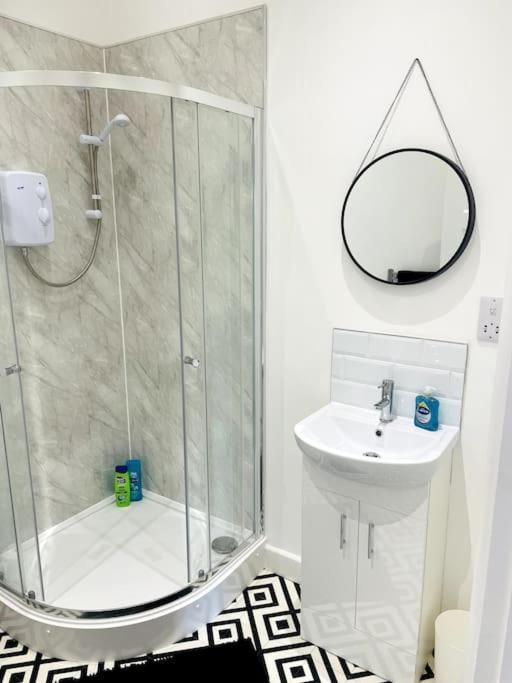 #10Bs 1 Bed Serviced Apartment Derby Kültér fotó